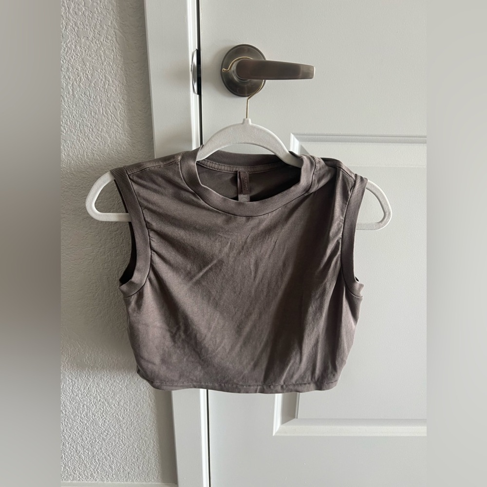 SKIMS Women’s Vintage Crop